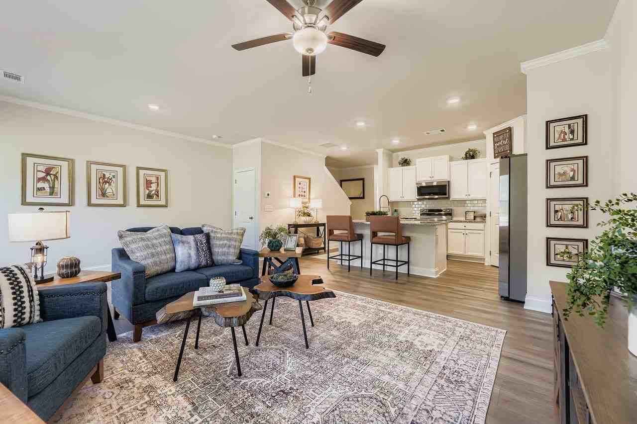 118 Pyrus Ln - Photo 2 of 47