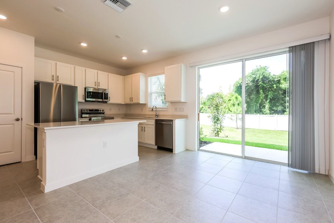 1528 Tristar Dr - Photo 7 of 45