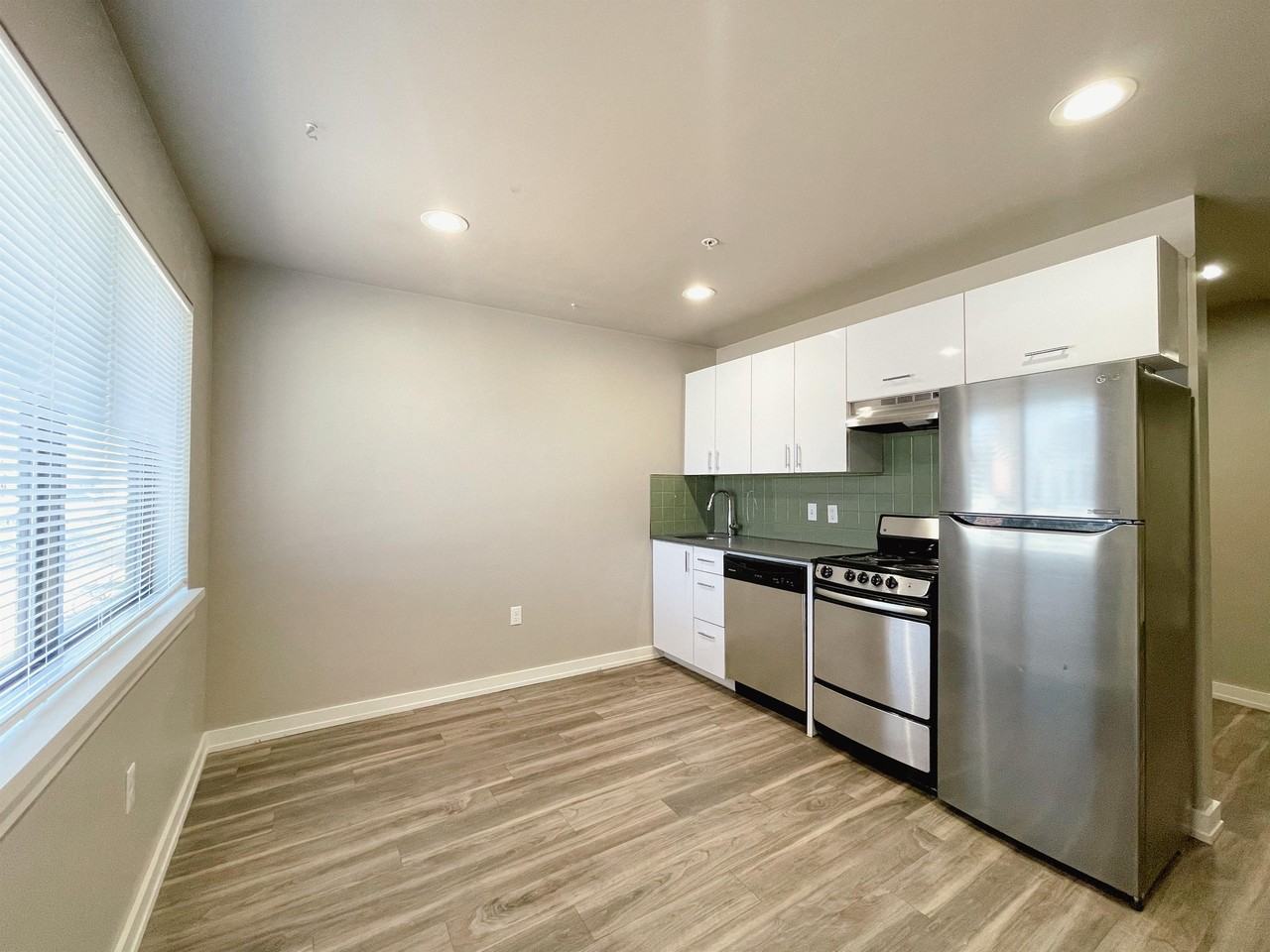 The Vic - East - Photo 2 of 23