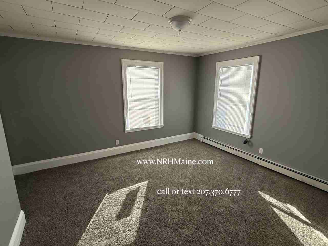 17 Cottage Street, Norway - Photo 3 of 9