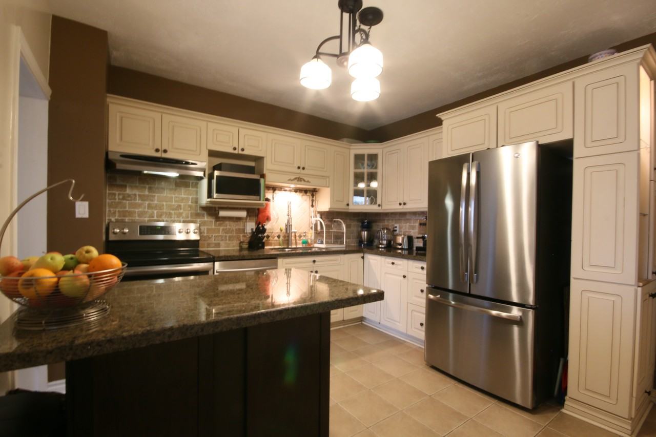 268 Silverthorn Avenue #1 - Photo 2 of 16