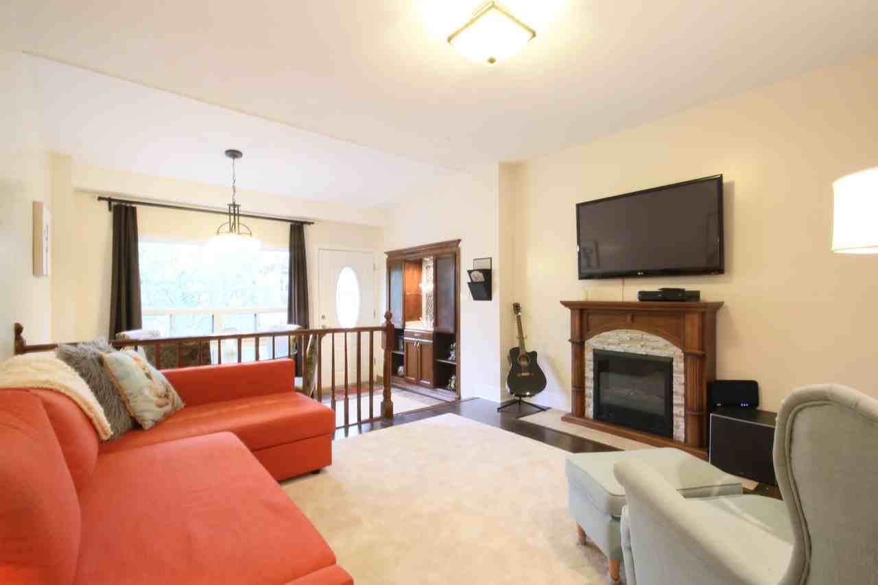 268 Silverthorn Avenue #1 - Photo 5 of 16