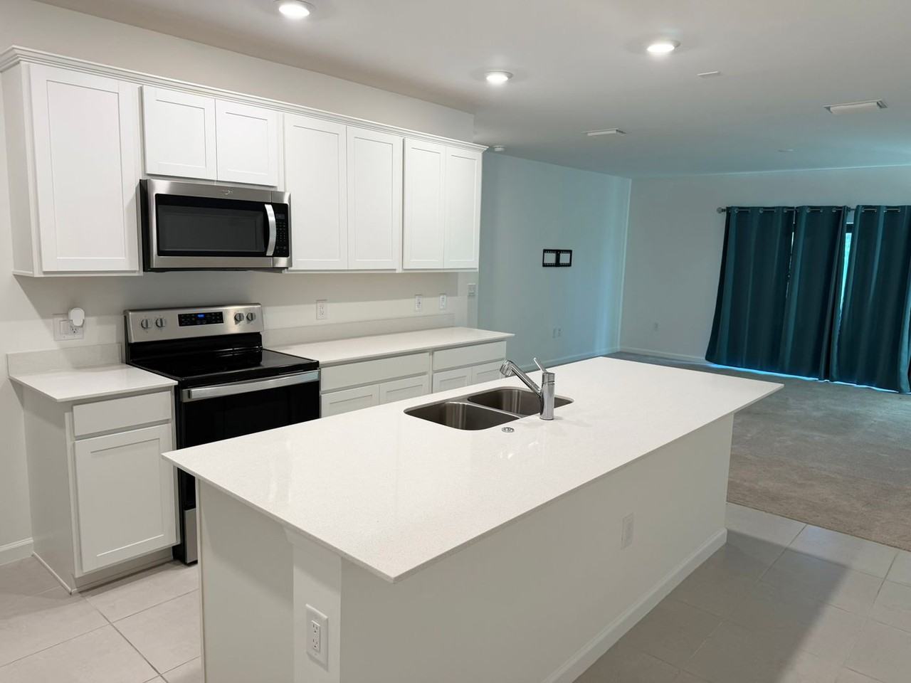 6355 Waterstone Pl - Photo 7 of 19