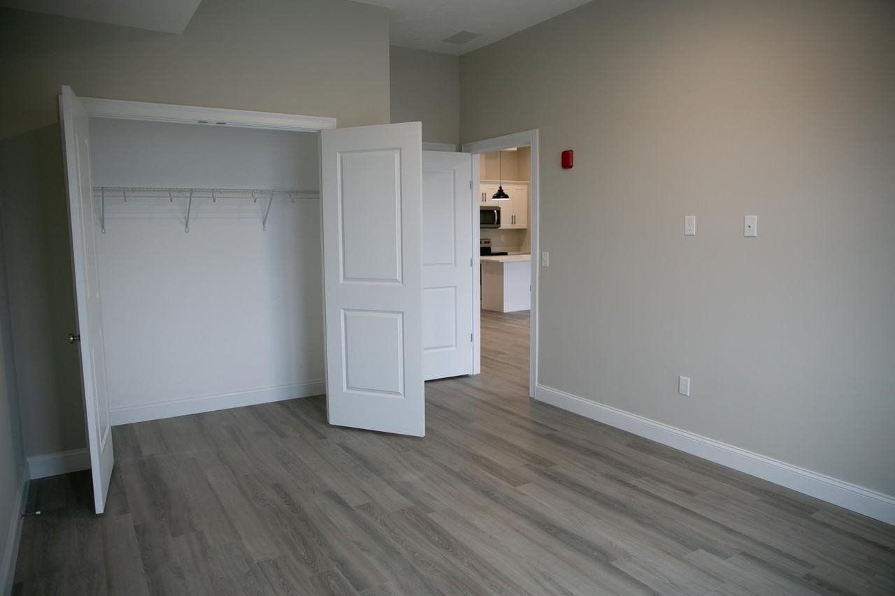 31 Ridge Street - Photo 6 of 24