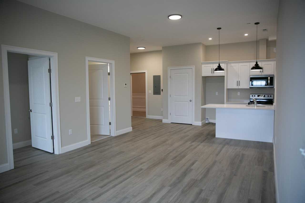 31 Ridge Street - Photo 4 of 8