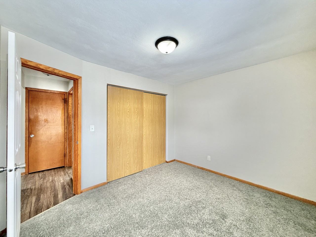 236 Walworth Street - Photo 7 of 13