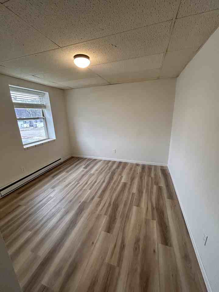 1109 South Main Street - Photo 5 of 18