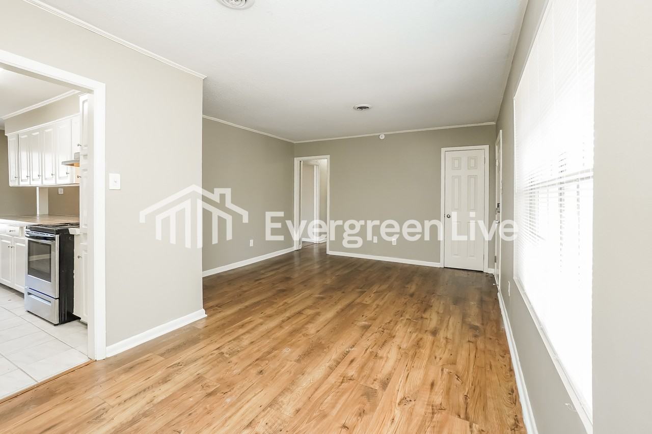 606 S Wheatley St - Photo 5 of 15