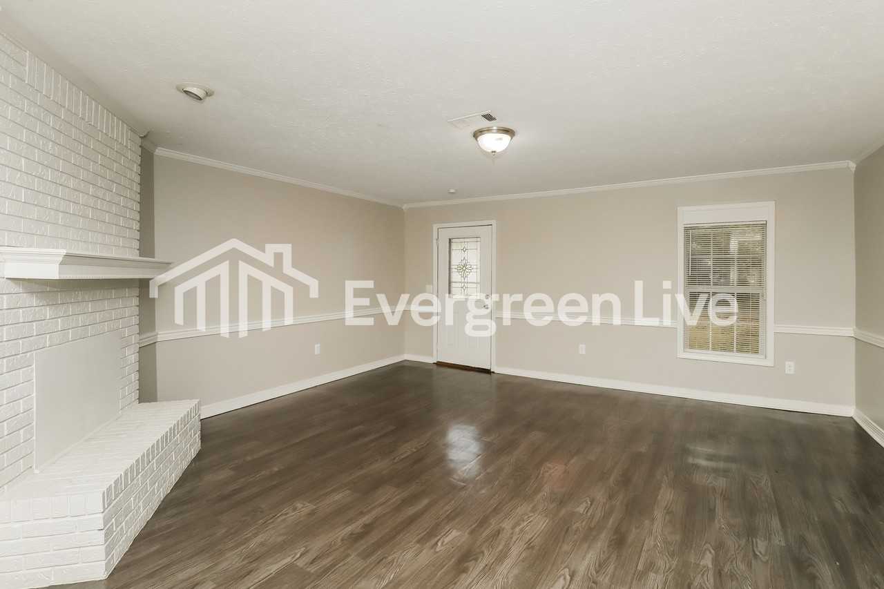 125 Plum Tree Rd - Photo 3 of 15