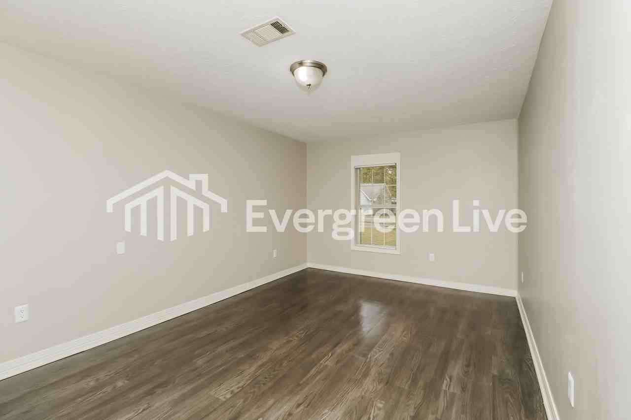 125 Plum Tree Rd - Photo 7 of 15