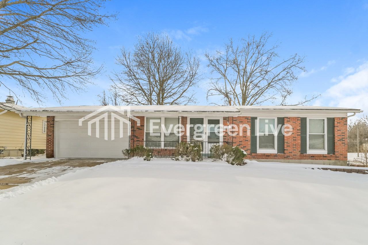 1 Las Hembra Ct - Photo 2 of 15