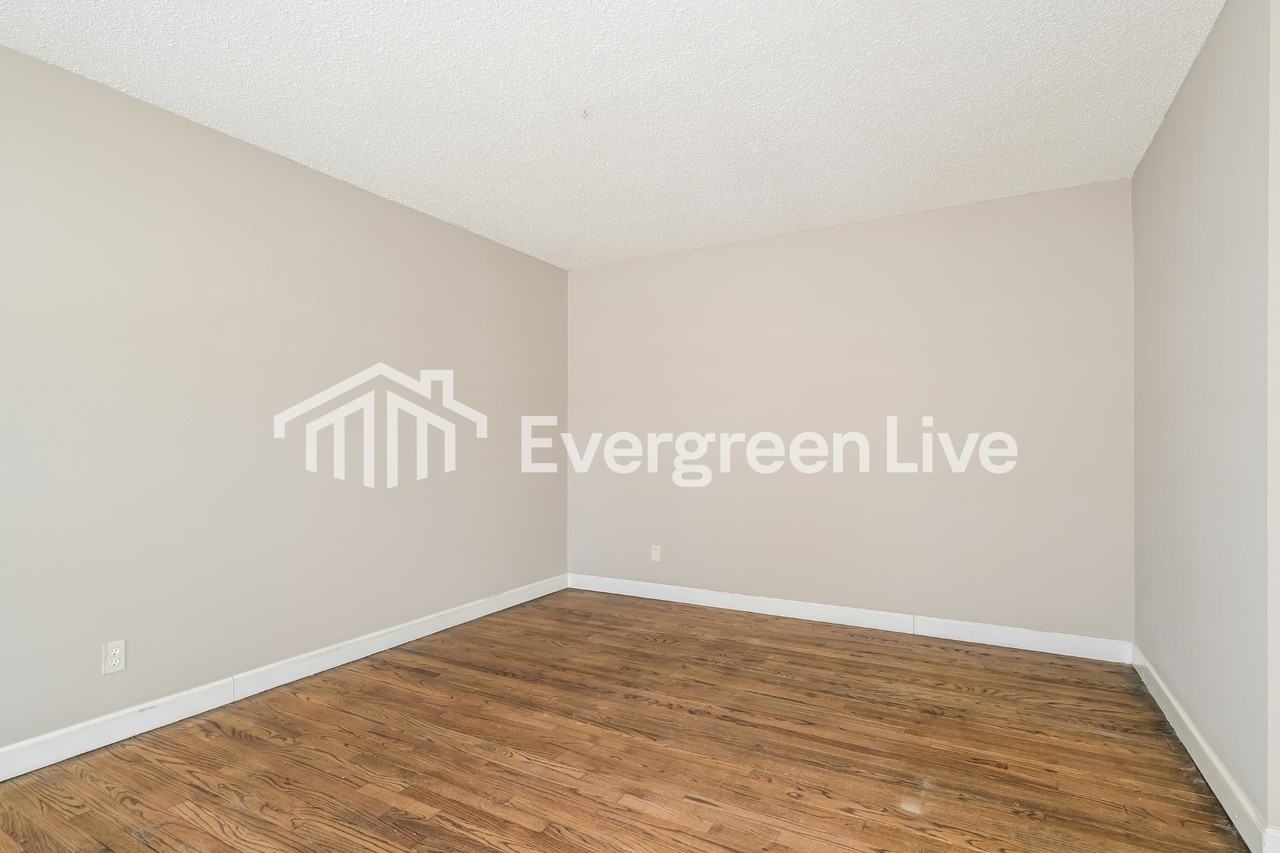 1 Las Hembra Ct - Photo 7 of 15