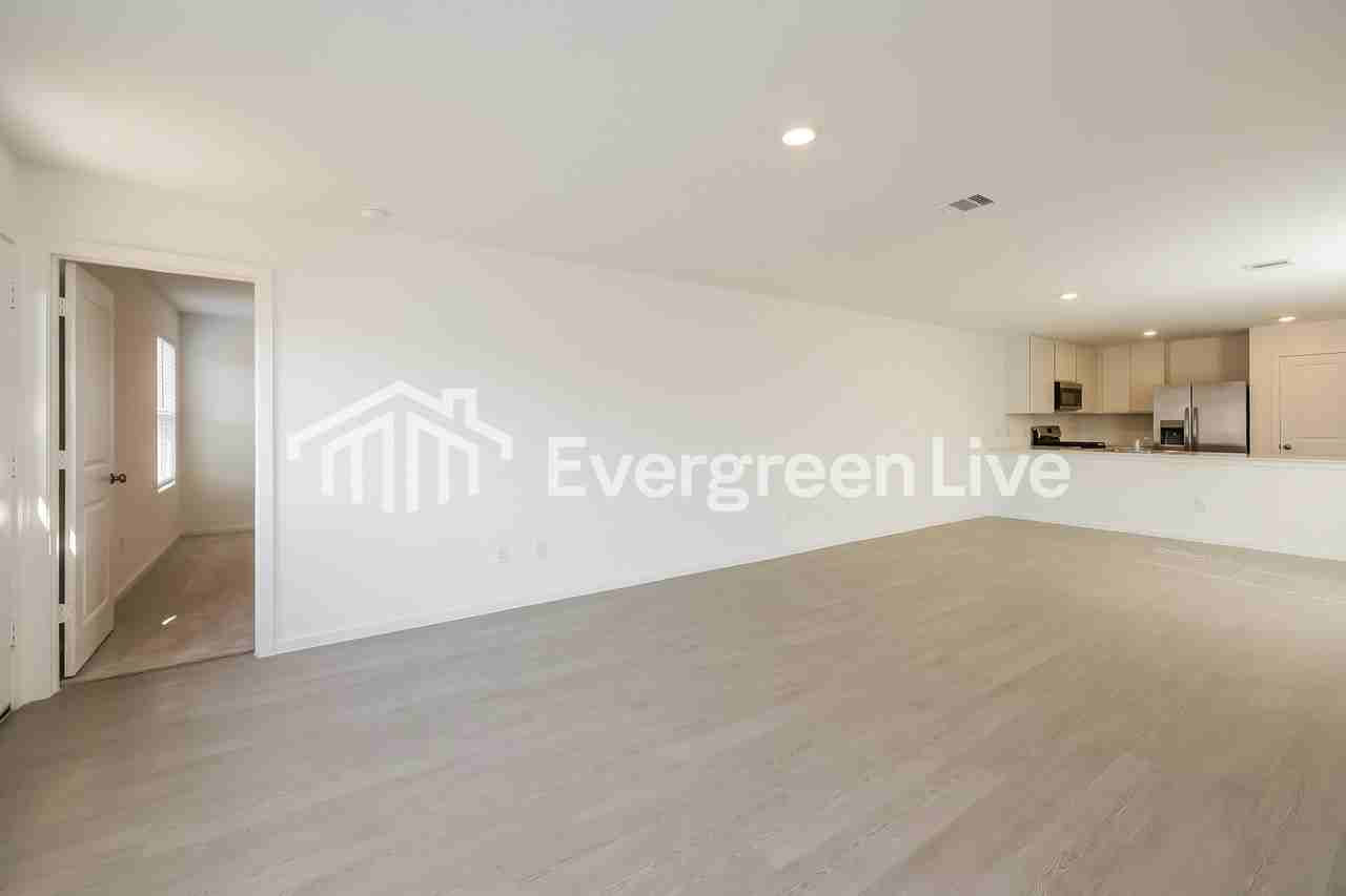 18072 Trepito Ave - Photo 4 of 16