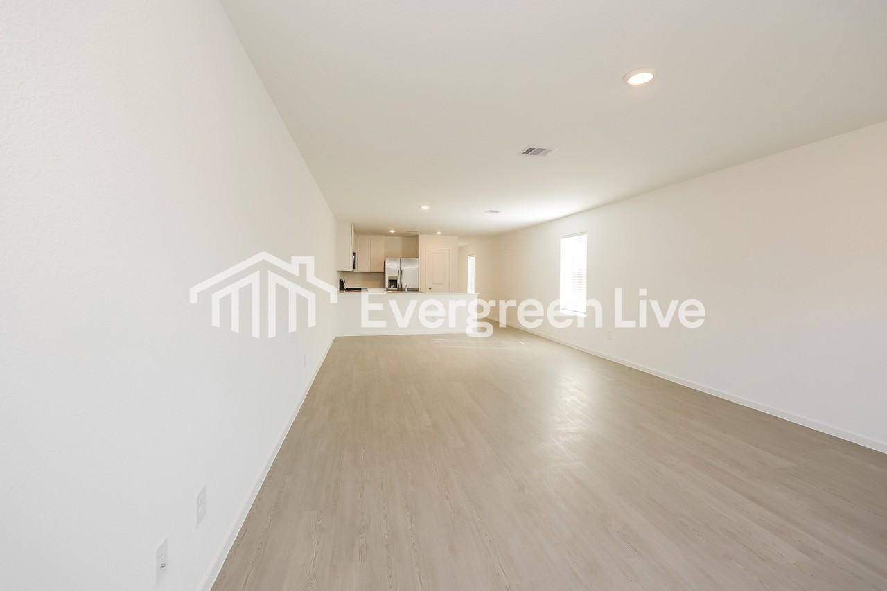 18072 Trepito Ave - Photo 5 of 16