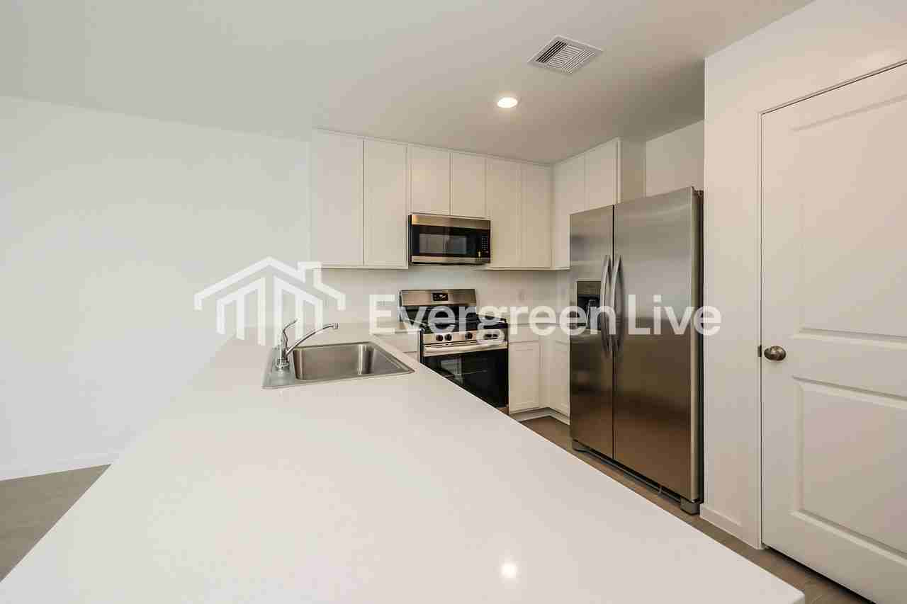 18072 Trepito Ave - Photo 7 of 16