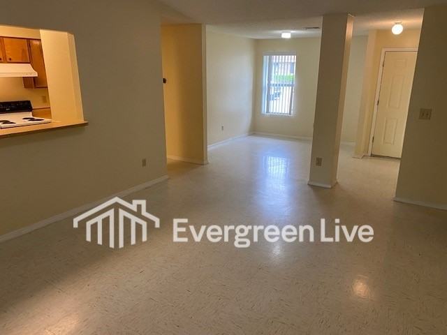 102 Pembroke Ct - Photo 6 of 21