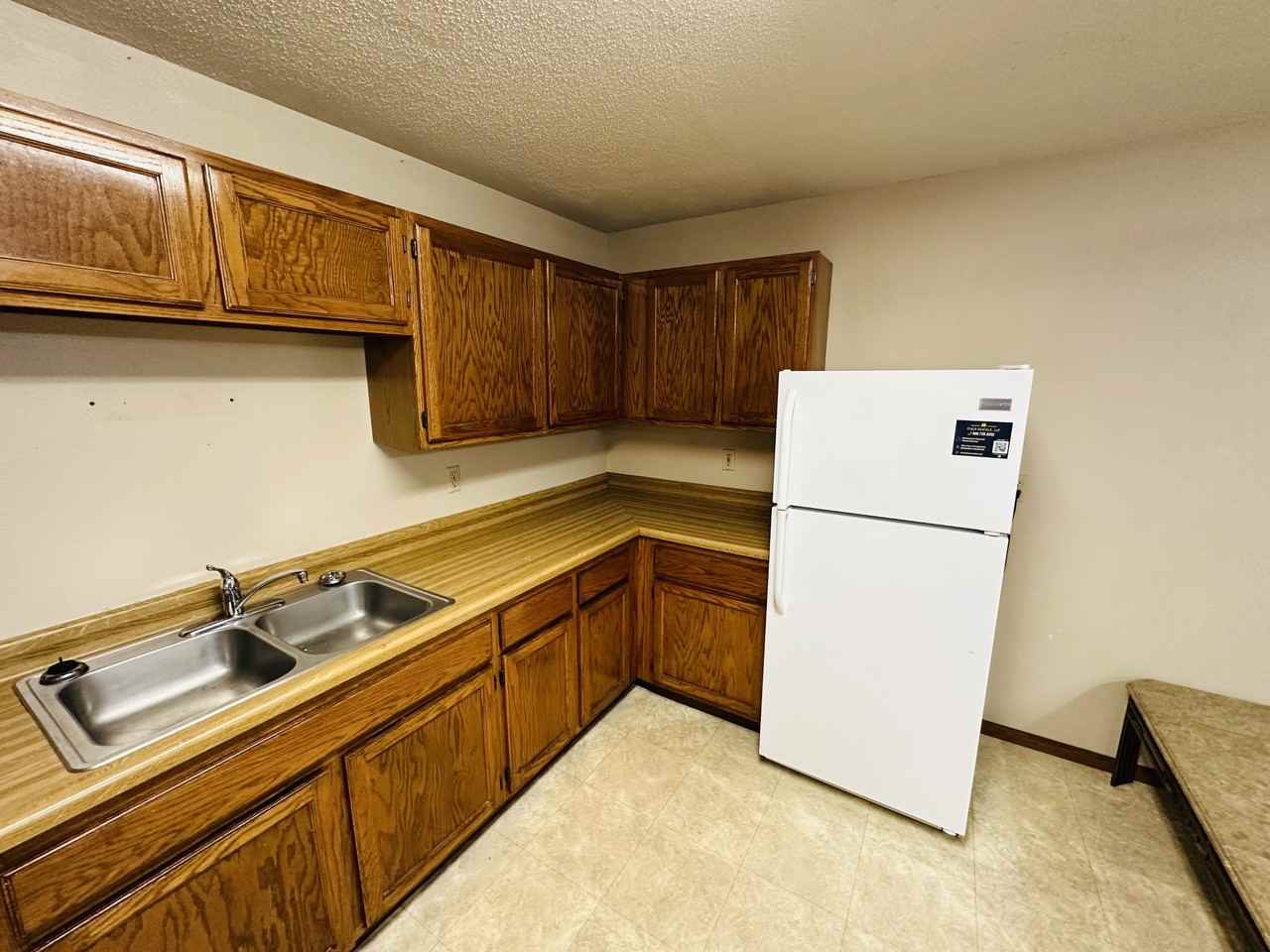 10 9th Ave SW - 22 plex - Photo 3 of 9