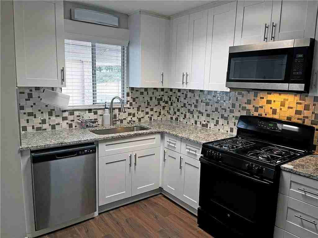 346 Carpenter Dr ##7 - Photo 3 of 16