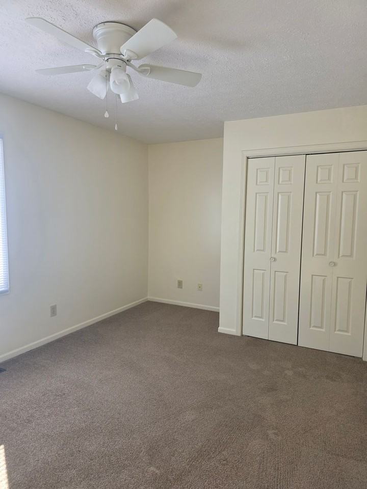 Braemar Townhouses - Photo 7 of 10