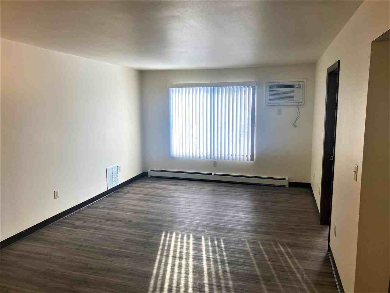 427 River Street - Photo 3 of 10