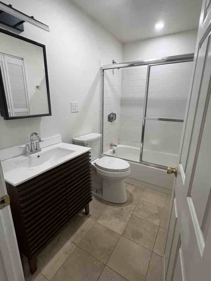 459 Massachusetts Avenue #4 - Photo 6 of 7