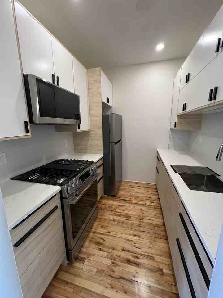 459 Massachusetts Avenue #4 - Photo 3 of 7