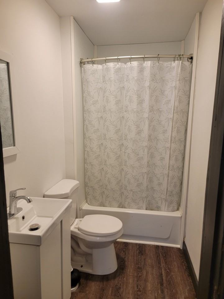 640 South East Street - Photo 4 of 7