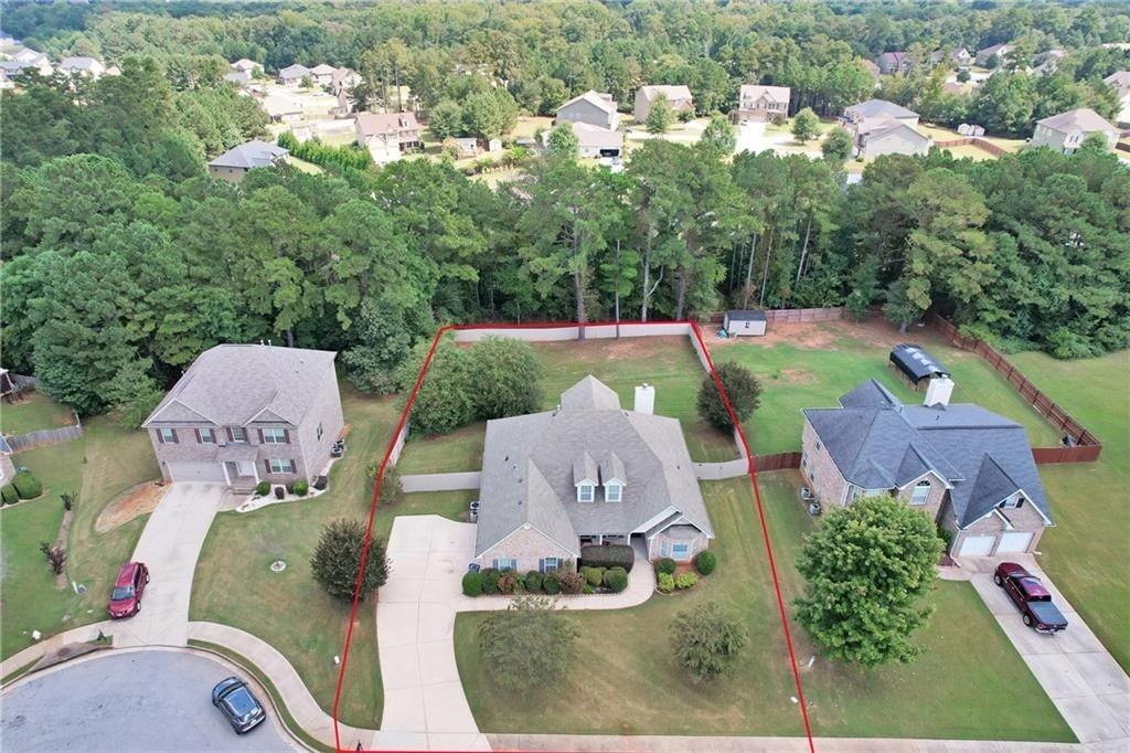 1141 Carillon Dr Se - Photo 3 of 25