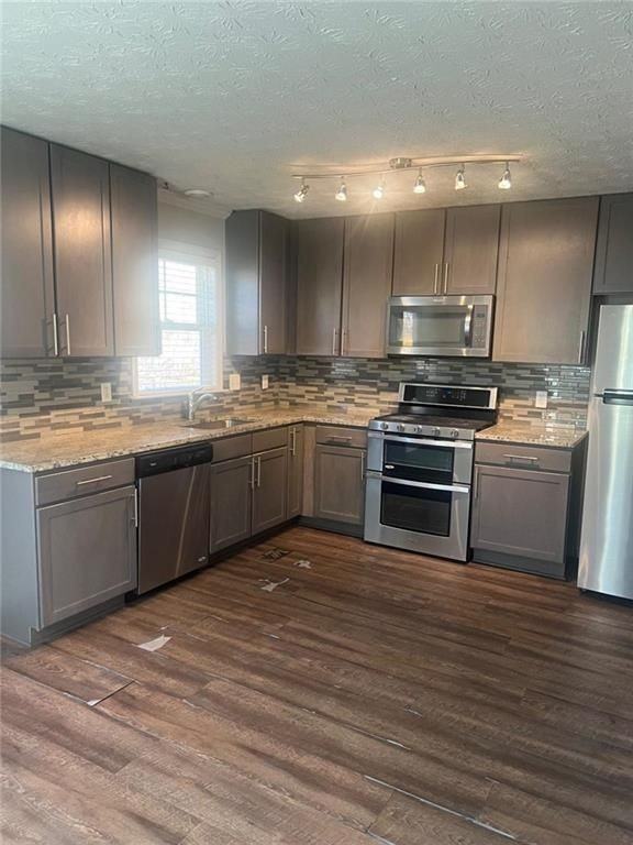 3001 Northwest Ct Nw - Photo 2 of 17