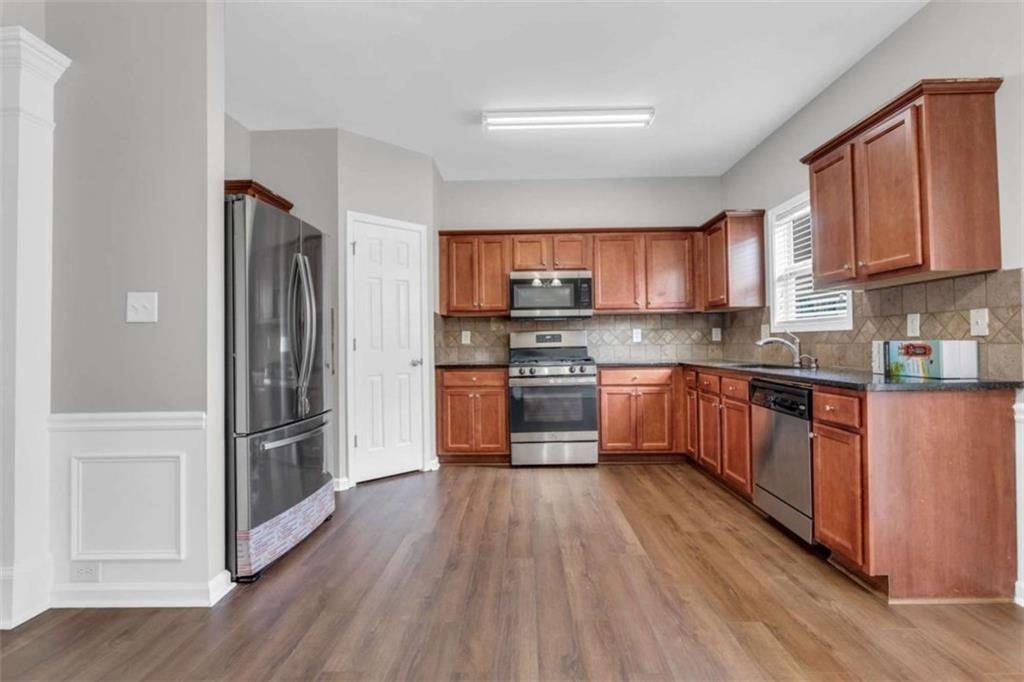 1955 Durwood Ln - Photo 7 of 26