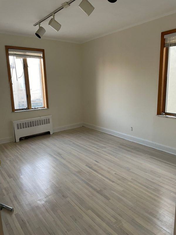 5903 20th Ave - Photo 4 of 7