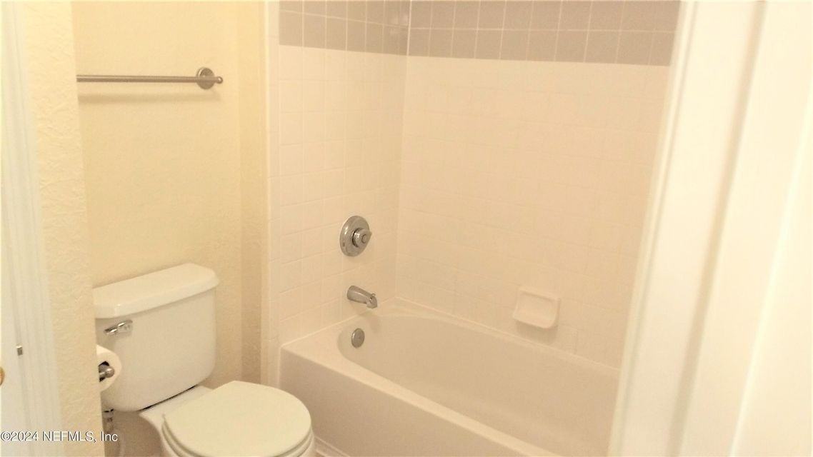 505 Boardwalk Dr - Photo 7 of 21