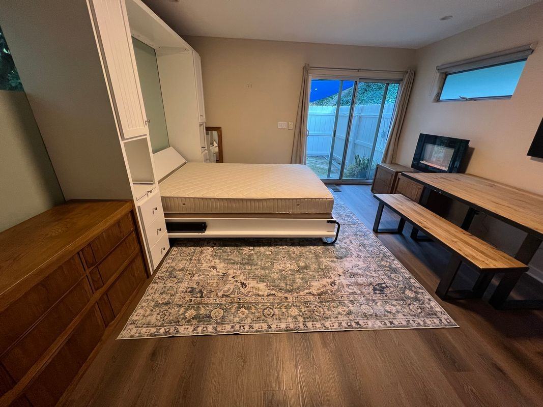 835 N Kenter Ave - Photo 3 of 5