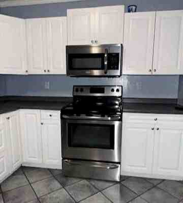 115 E Vanderbilt St - Photo 2 of 14