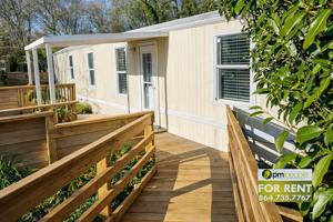 featured image of 745 Country Club Rd