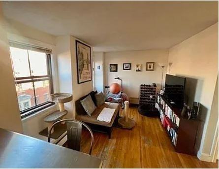 20 Hanson Street #4 - Photo 3 of 10