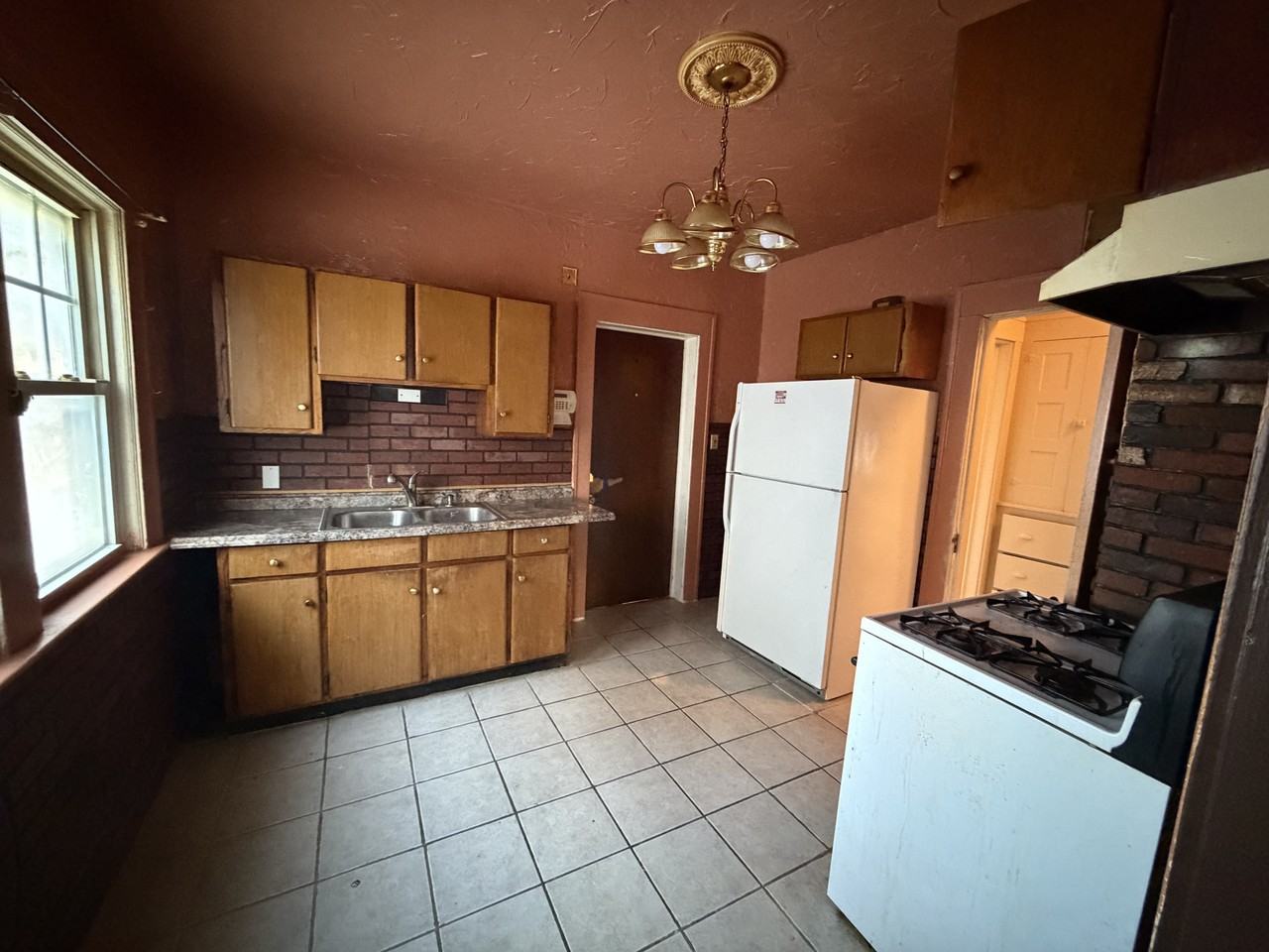 12405 Marston Ave - Photo 7 of 7