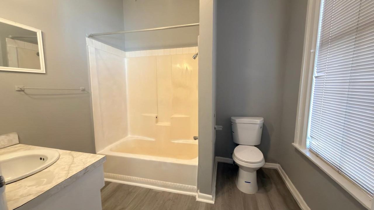 109 S 3rd St #2 - Photo 4 of 6