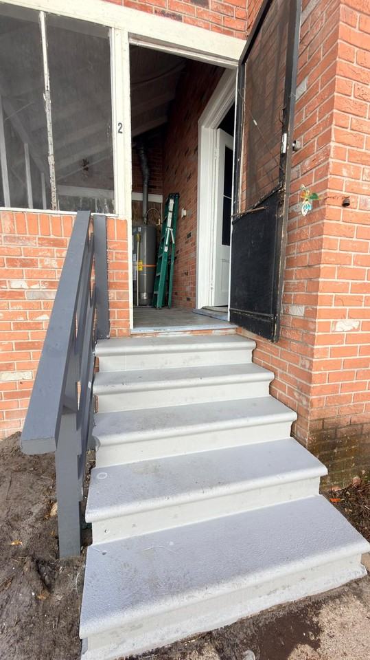 109 S 3rd St #2 - Photo 6 of 6