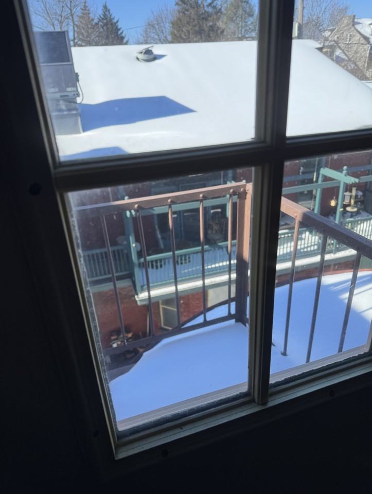 351 W Orange St #4 - Photo 2 of 6