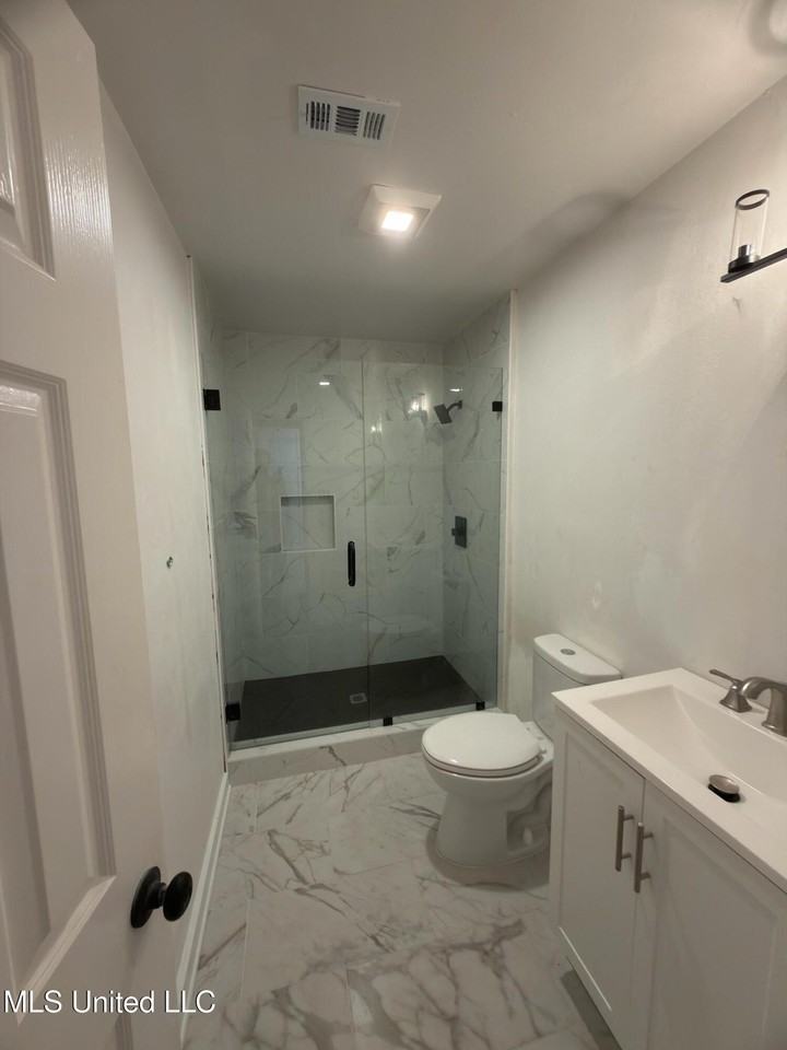 6517 Lancaster Blvd - Photo 7 of 8