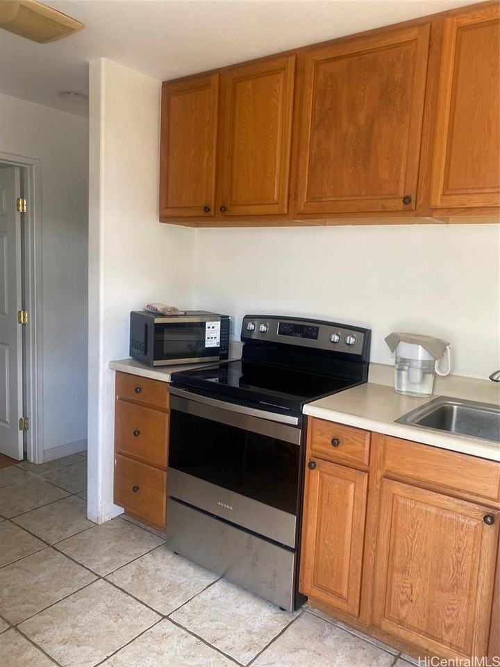 98-118 Kihale St - Photo 7 of 16