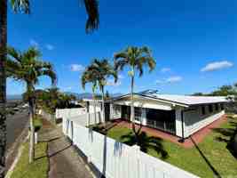 featured image of 2422 Anihinihi St