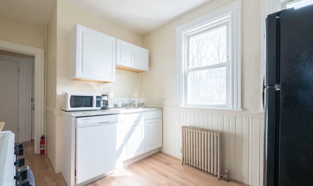 3 Eliot Avenue - Photo 2 of 10