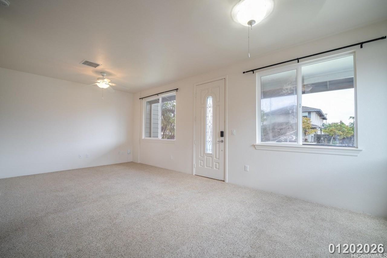 414 Malamalama St - Photo 7 of 25