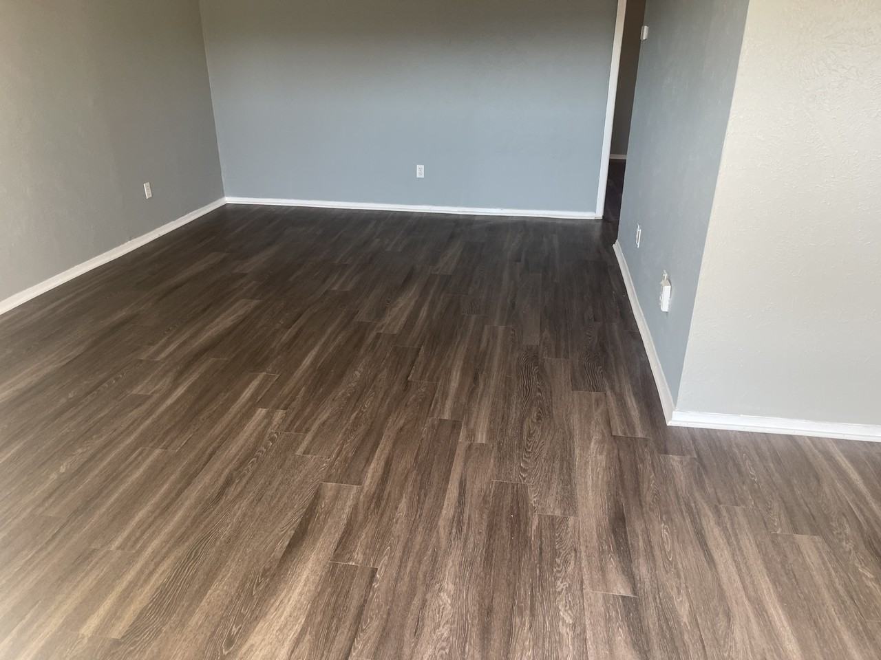 1901 Handley Drive - Photo 2 of 6