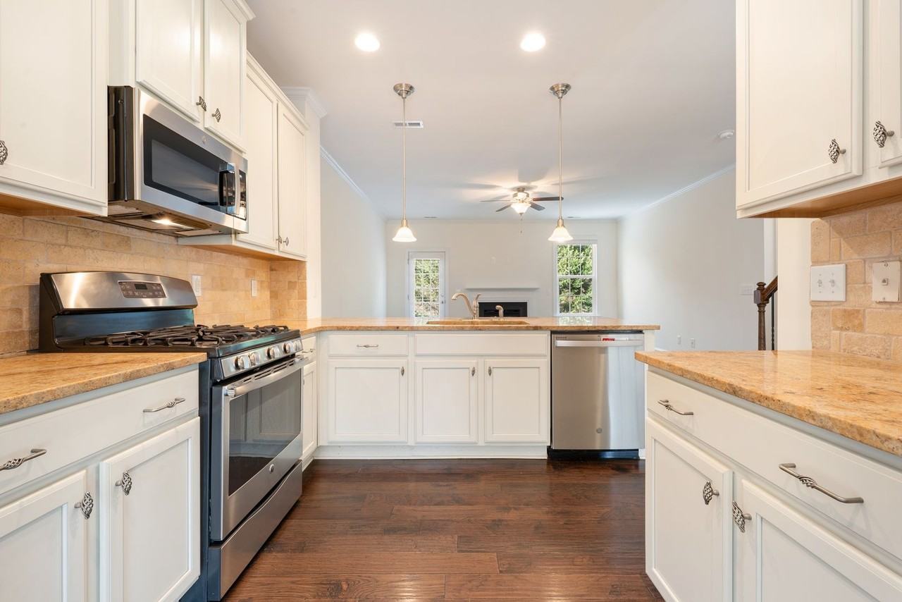 805 Transom View Way - Photo 7 of 24