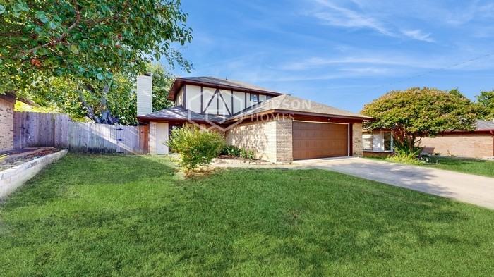 9731 Camfield Rd - Photo 5 of 34