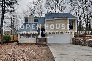 featured image of 320 Parsons Br