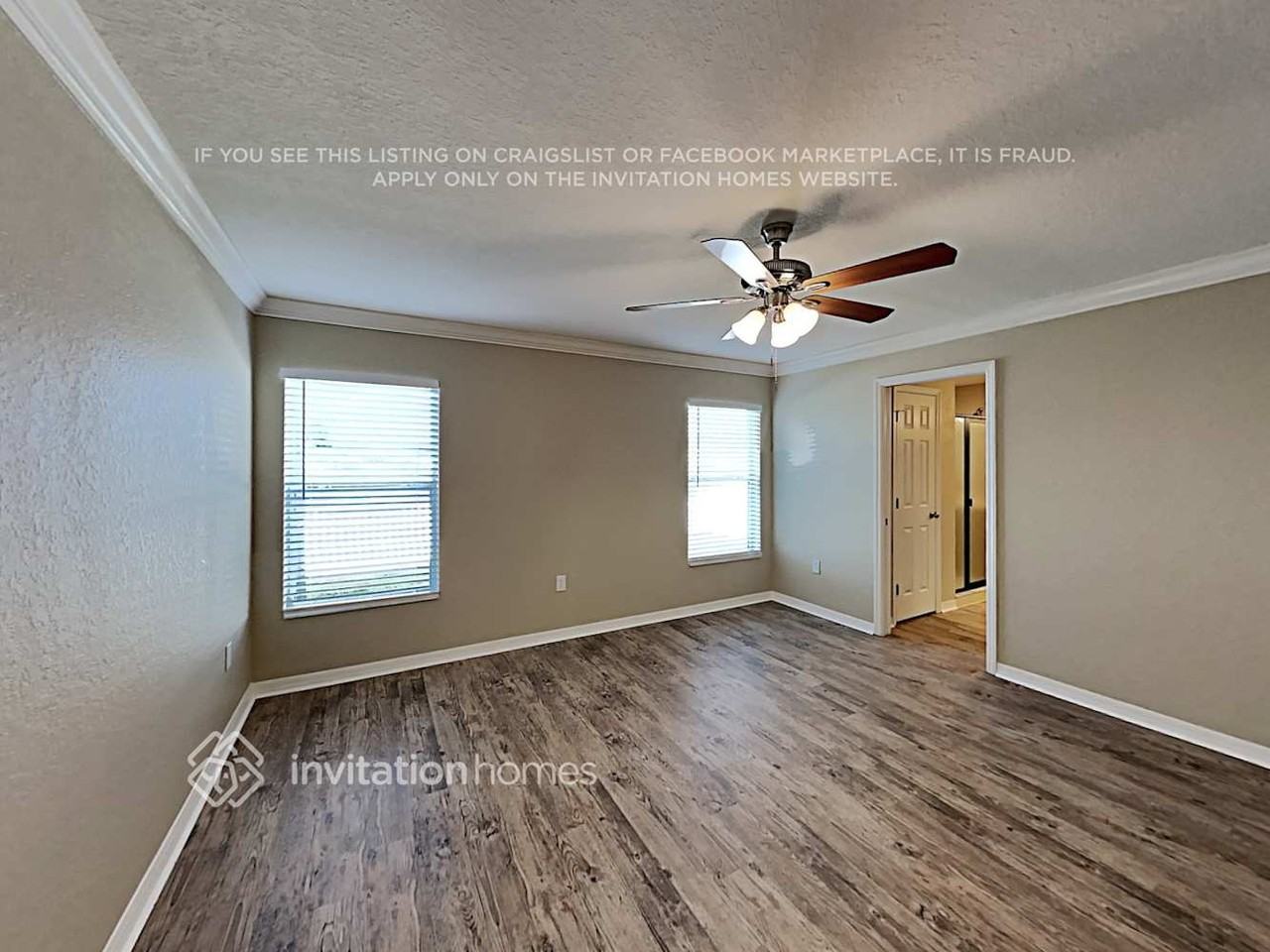 8028 Diamond Creek Ln - Photo 7 of 18